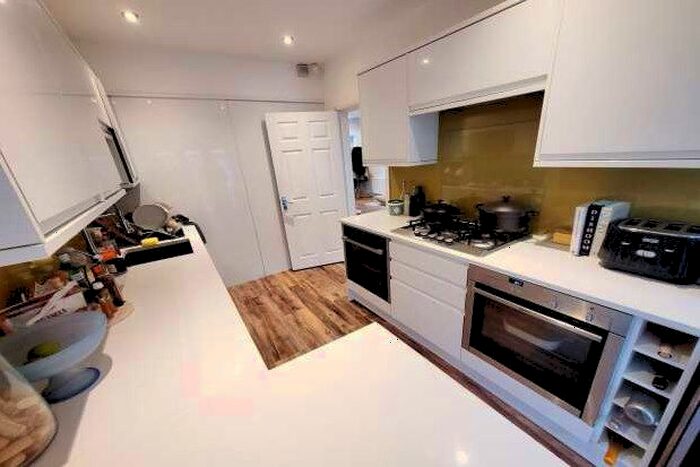 3 Bedroom Terraced House To Rent In Bridgewater Road, Manchester, M28