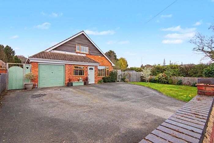 5 Bedroom Detached Bungalow For Sale In Hawkes Mill Lane, Allesley, CV5