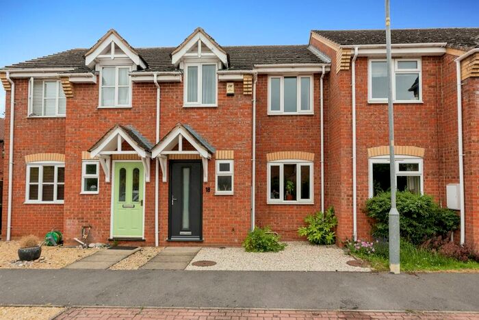 3 Bedroom Terraced House For Sale In Clover Gardens, Stamford, PE9
