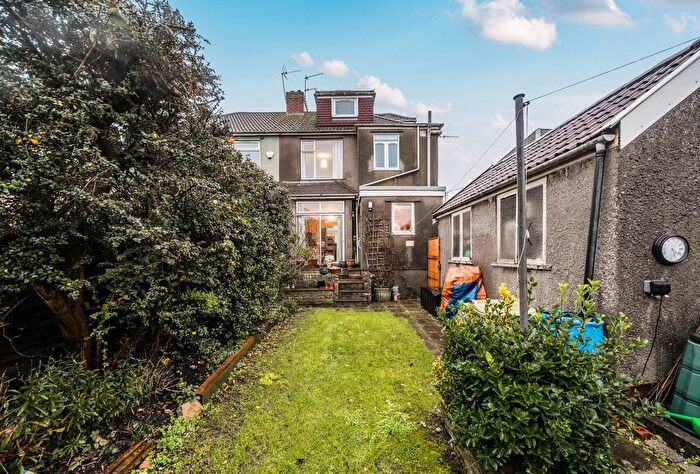 4 Bedroom Semi Detached House For Sale In Muller Road, Horfield, Bristol, Somerset, BS7