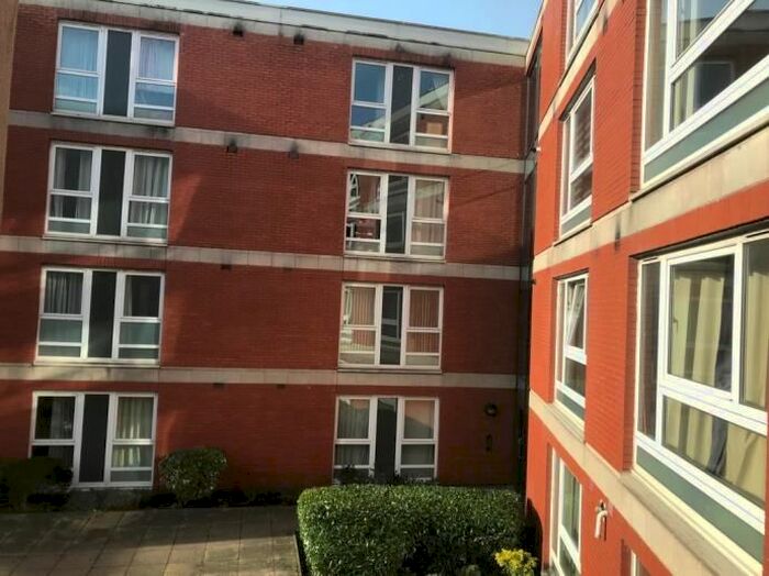 2 Bedroom Flat To Rent In Hanson Park, Dennistoun, Glasgow, G31