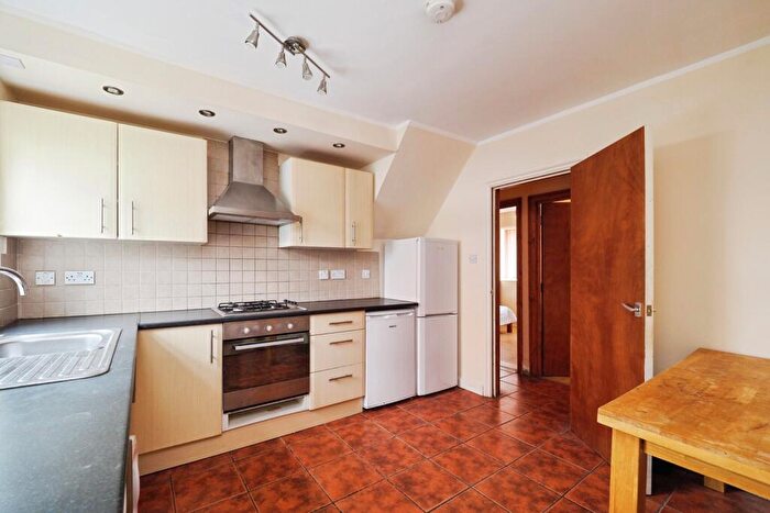 4 Bedroom Semi-Detached House To Rent In Marlborough Street, Nottingham, NG7