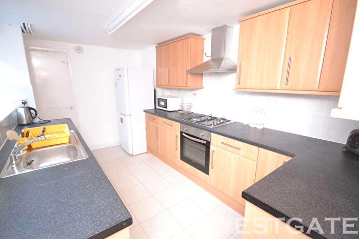 4 Bedroom Terraced House To Rent In Hatherley Road, Reading, RG1