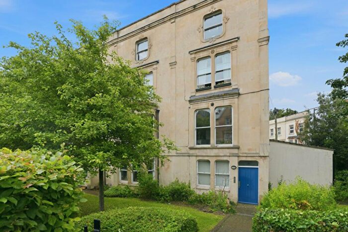 1 Bedroom Flat For Sale In Ashley Road, Bristol, BS6