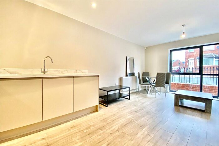 1 Bedroom Apartment For Sale In Green Quarter, Cross Green Lane, Leeds, West Yorkshire, LS9