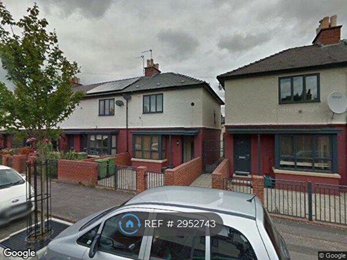 3 Bedroom End Terrace House To Rent In Manser St, Cheltenham, GL50