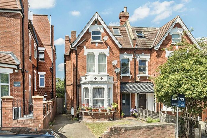 2 Bedroom Flat To Rent In Farnan Road, Streatham, SW16