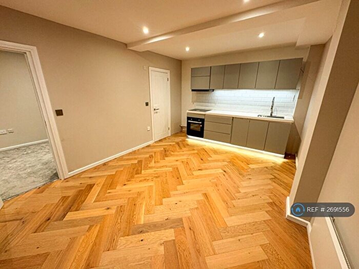 1 Bedroom Flat To Rent In Romney Place, Maidstone, ME15