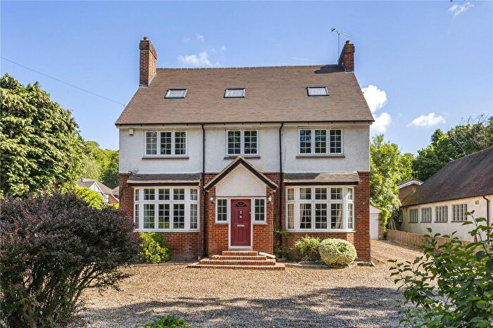 4 Bedroom Detached House For Sale In Christchurch Road, Virginia Water, Surrey, GU25