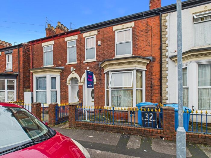 3 Bedroom Terraced House For Sale In Suffolk Street, Hull, HU5