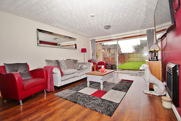 2 Bedroom Semi-Detached Bungalow For Sale In Wenrisc Drive, Minster Lovell, OX29