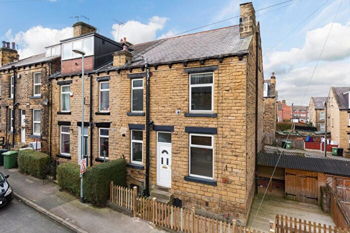 2 Bedroom End Of Terrace House To Rent In Cowley Road, Leeds, West Yorkshire, LS13