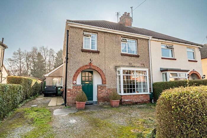 3 Bedroom Semi Detached House For Sale In The Avenue, Haxby, York, YO32