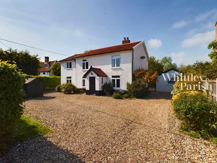 4 Bedroom Detached House For Sale In Hill Road, Tibenham, Norwich, NR16