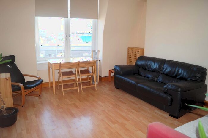 2 Bedroom Flat To Rent In Market Street, Aberdeen, AB11