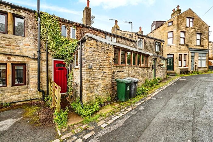 3 Bedroom Terraced House For Sale In Oliver Lane, Marsden, Huddersfield, West Yorkshire, HD7