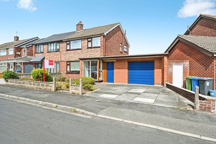3 Bedroom Semi-Detached House For Sale In Arlington Drive, Penketh, Warrington, Cheshire, WA5