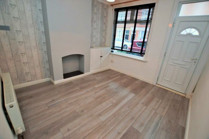 2 Bedroom Terraced House To Rent In Garden Street, South Wigston, Leicestershire, LE18