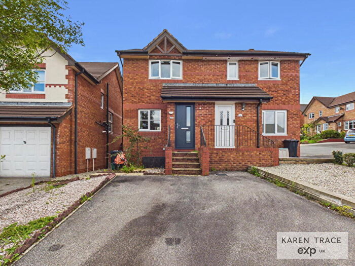 2 Bedroom Semi Detached House For Sale In Manor View, Par, PL24