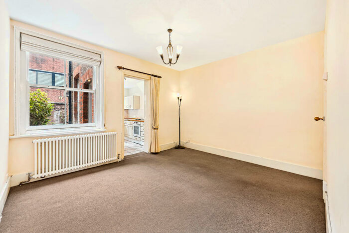 3 Bedroom Terraced House For Sale In Ref: Sb - Birkheads Road, Reigate, RH2