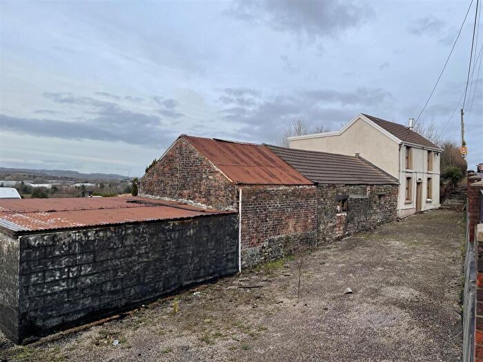 3 Bedroom Detached House For Sale In Pontardulais Road, Tycroes, Ammanford, SA18