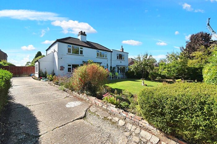 4 Bedroom Detached House For Sale In Little Carlton, Louth, LN11