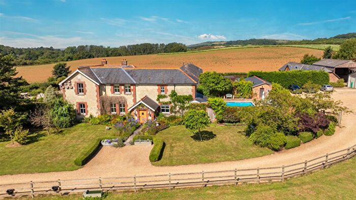 5 Bedroom Farmhouse For Sale In Alverstone, Isle Of Wight, PO36