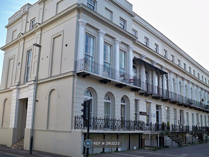 1 Bedroom Flat To Rent In St. Georges Road, Cheltenham, GL50