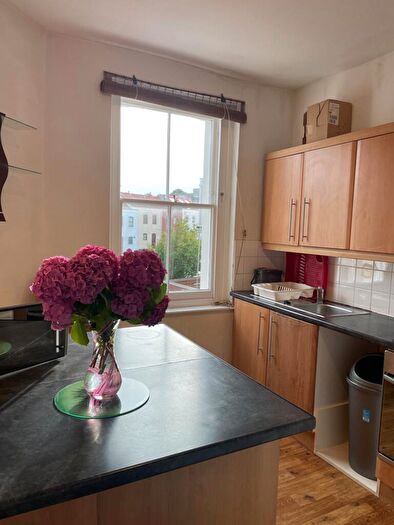 3 Bedroom Terraced House To Rent In Whiteladies Road, Bristol, BS8