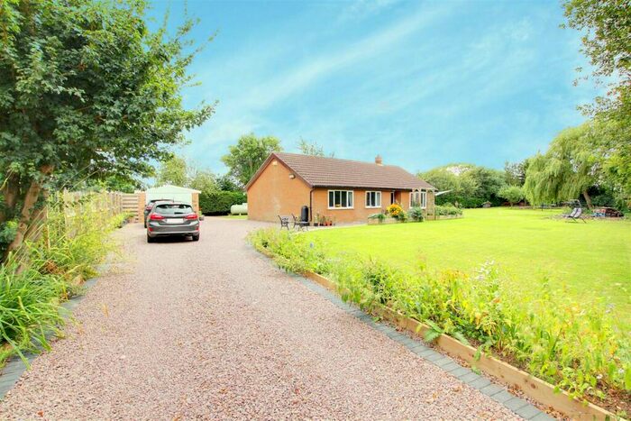 3 Bedroom Detached Bungalow For Sale In Mablethorpe Road, Theddlethorpe, Mablethorpe, LN12