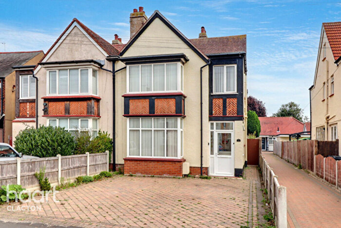 4 Bedroom Semi-Detached House For Sale In Vista Road, Clacton-On-Sea, CO15