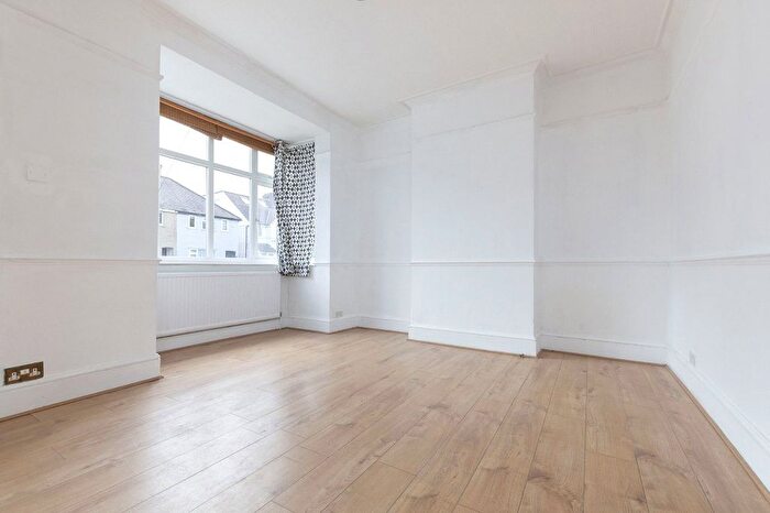 3 Bedroom Semi-Detached House For Sale In Westfield Road, Cheam, Sutton, SM1