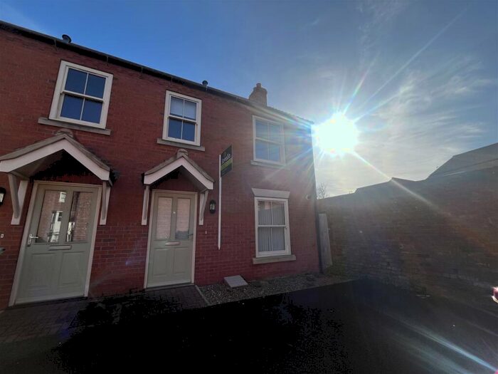2 Bedroom Semi-Detached House To Rent In Betts Mews, Louth, LN11