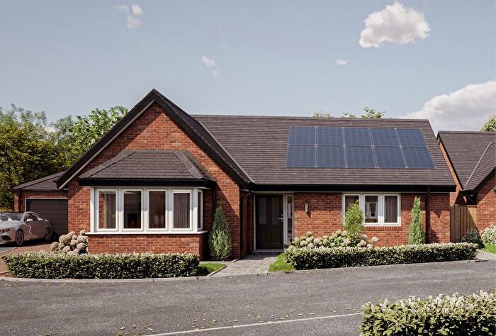 3 Bedroom Detached Bungalow For Sale In Lyttleton Gate, Studley, Warwickshire, B80