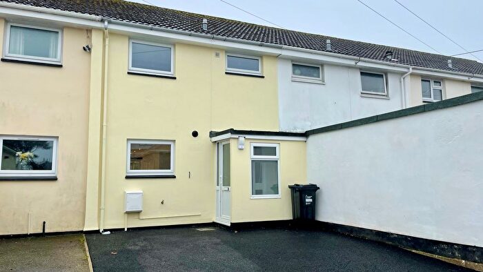 3 Bedroom Terraced House To Rent In Trenython Road, Par, PL24