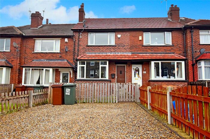 2 Bedroom Town House To Rent In Springfield Lane, Morley, Leeds LS27