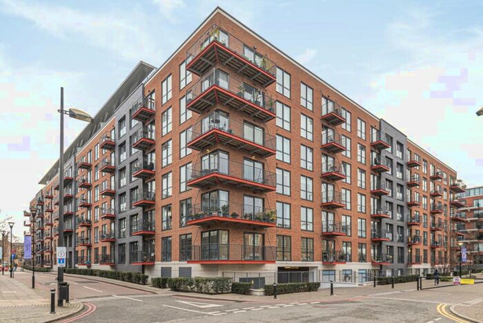 2 Bedroom Flat To Rent In Major Draper Street Woolwich, SE18