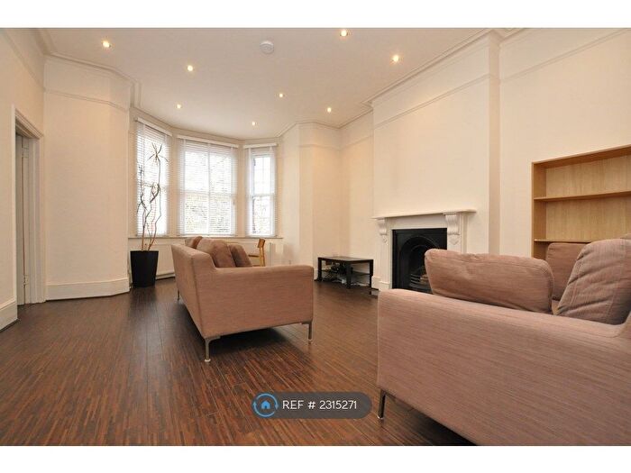 1 Bedroom Flat To Rent In Great North Road, London, N6