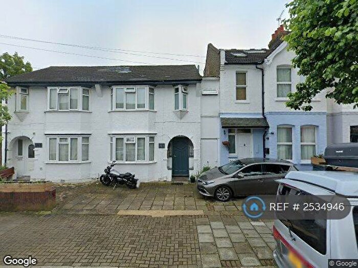 Studio To Rent In Blandford Road, Beckenham, BR3