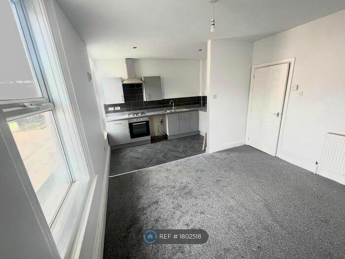 1 Bedroom Flat To Rent In York Road, Hartlepool, TS26