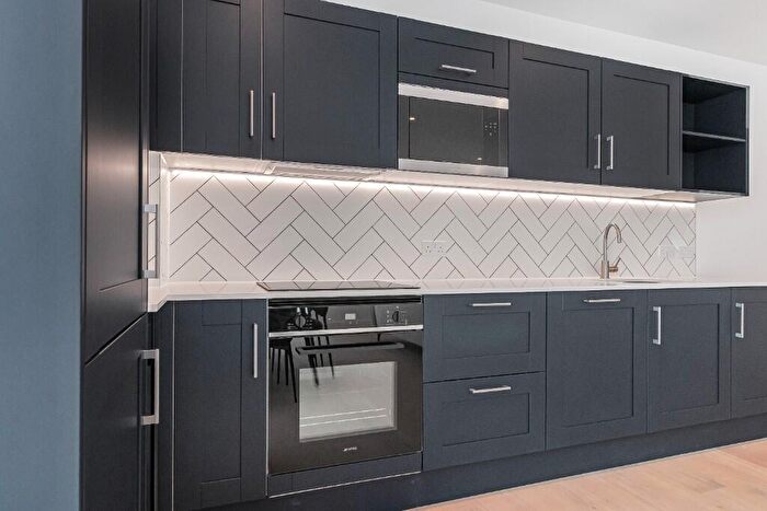 2 Bedroom Flat To Rent In Fulton Road, Wembley, HA9