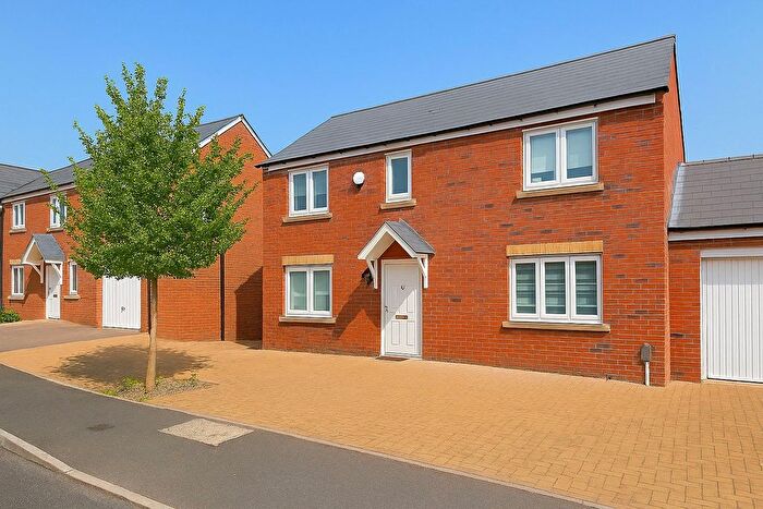 4 Bedroom Detached House To Rent In Warren Way, Sherborne, Dorset, DT9