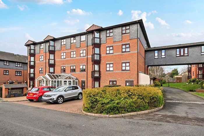 1 Bedroom Flat For Sale In Woodville Grove, Welling, DA16
