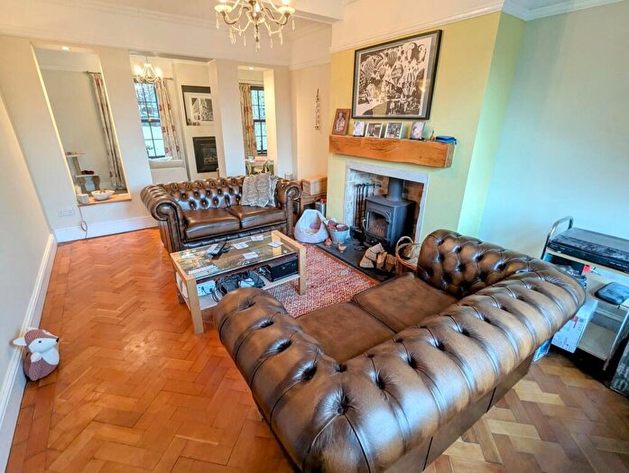 4 Bedroom Detached House For Sale In Llangunnor Road, Carmarthen, Carmarthenshire., SA31