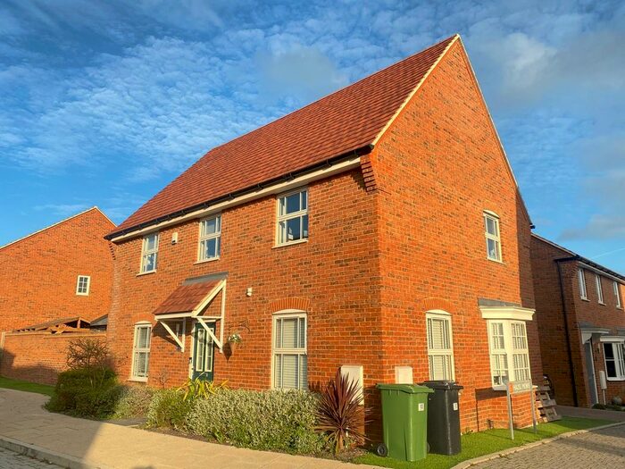 4 Bedroom Detached House To Rent In Mansion Rise, Ebbsfleet Valley, Swanscombe DA10