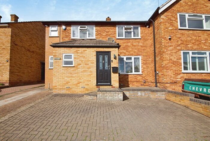 3 Bedroom Semi-Detached House For Sale In Archway, Romford, Essex, RM3