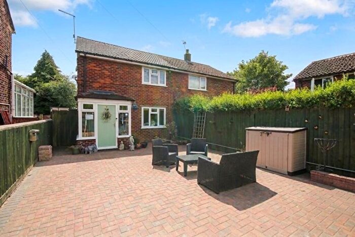 3 Bedroom Semi-Detached House For Sale In Westfield Grove, Barnton, CW8