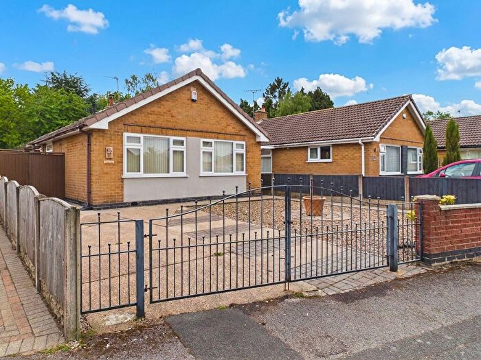 3 Bedroom Detached Bungalow For Sale In Leslie Grove, Calverton, Nottingham, NG14