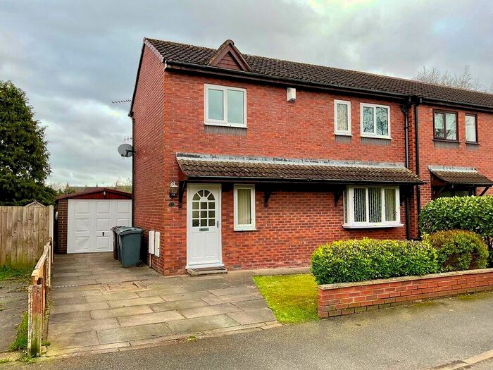 3 Bedroom Semi-Detached House For Sale In Charnleys Lane, Banks, PR9