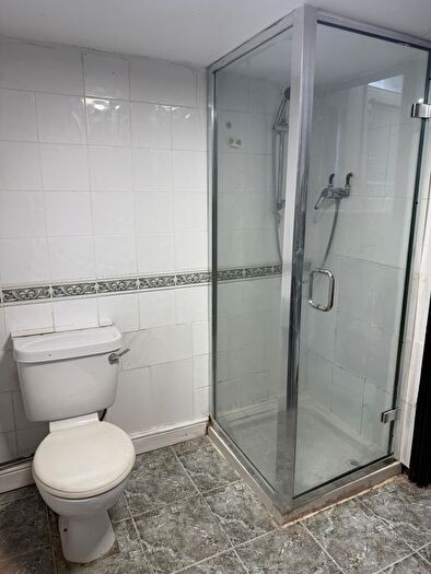 6 Bedroom Terraced House To Rent In Dovey Road, Birmingham, B13